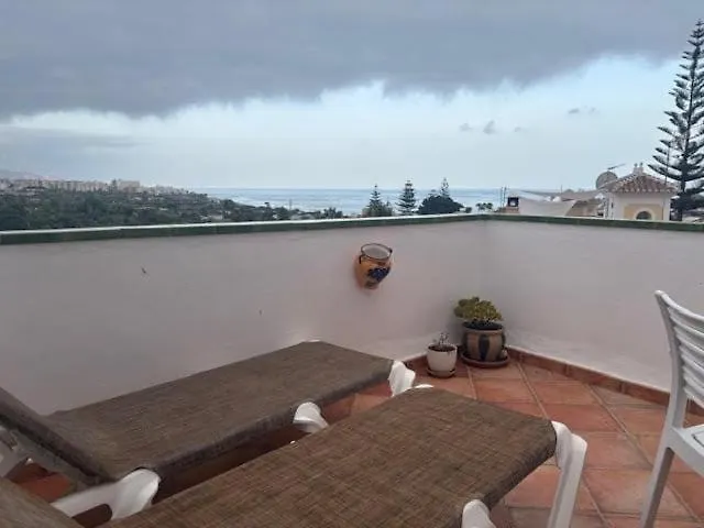 Apartment Pretty Sea View